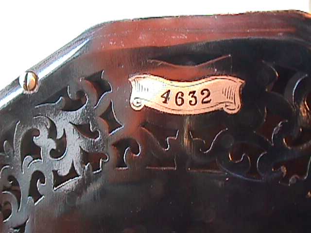 http://hmi.homewood.net/triumph/mvc-010s.jpg (27805 bytes)